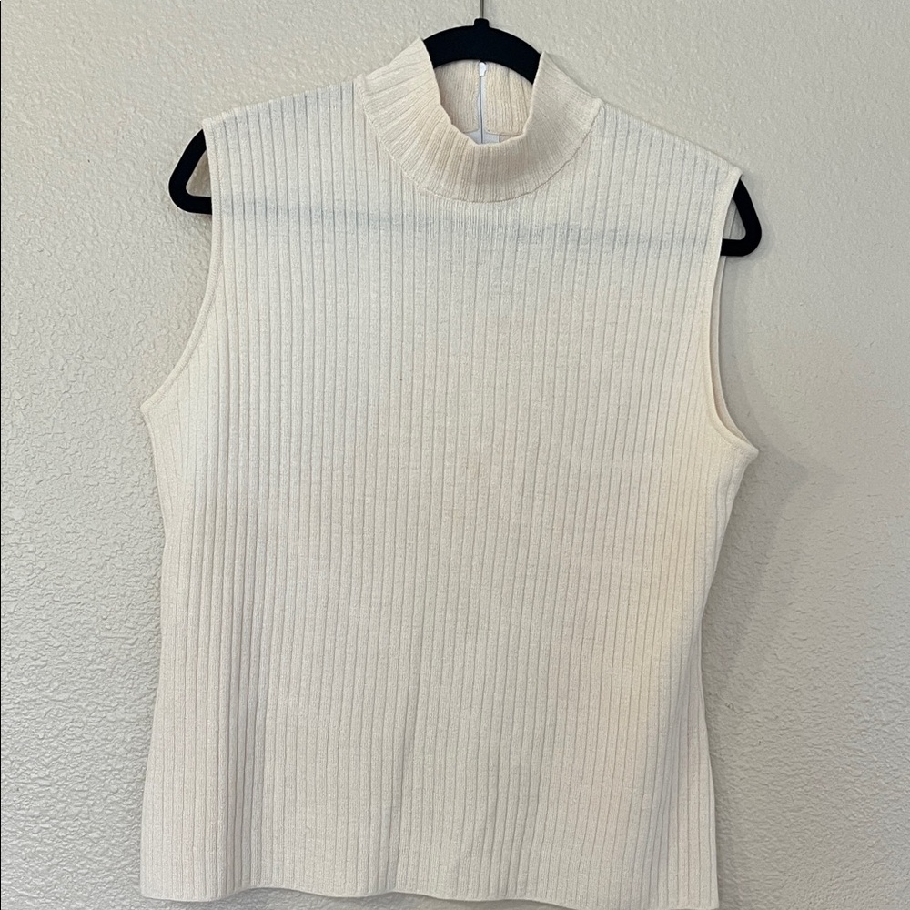 St. John Collection Ivory Ribbed Tank Top